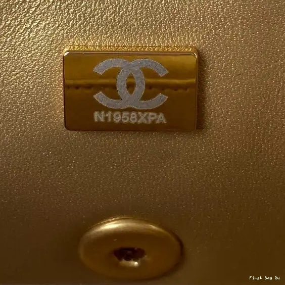 First Bag Ru 20CM BAG CHANEL FLAP 0526